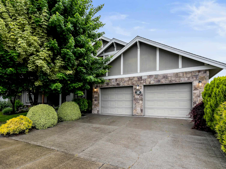 45807 Higginson Road, Chilliwack, BC, V2R 2C7