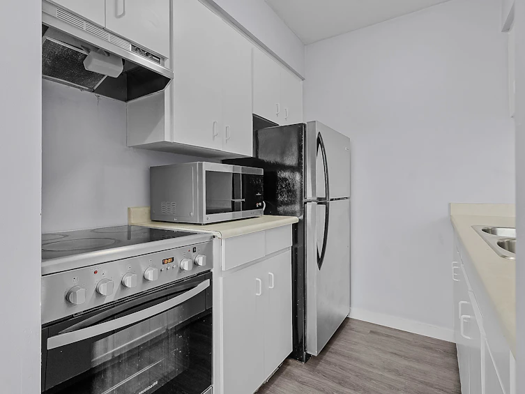 303-458 E 44th Avenue, Vancouver, BC, V5W 1W3 - 8
