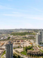 3807 4720 Lougheed Highway