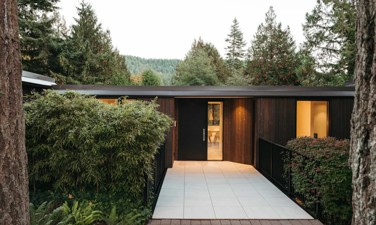6510 Madrona Crescent