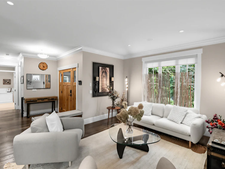 1376 Dyck Road, North Vancouver, BC, V7K 1S2 - 4