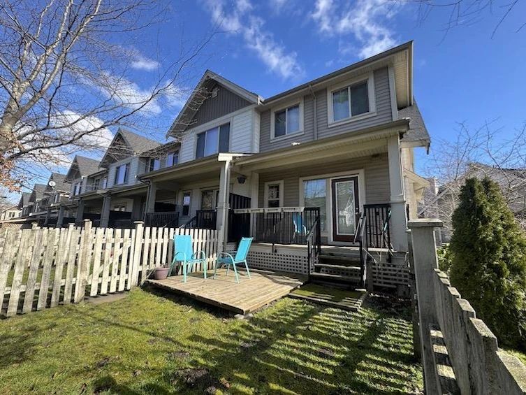 76-19097 64 Avenue, Surrey, BC, V3S 6X5