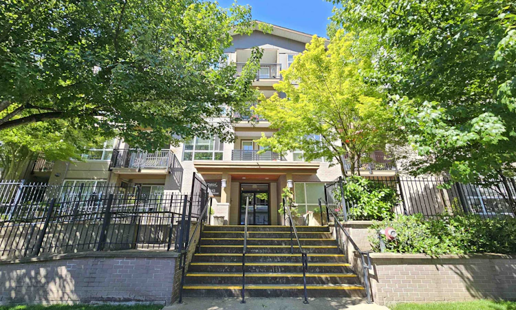 110-2343 Atkins Avenue