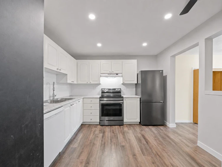 209-11963 223 Street, Maple Ridge, BC, V2X 5Y4 - 5