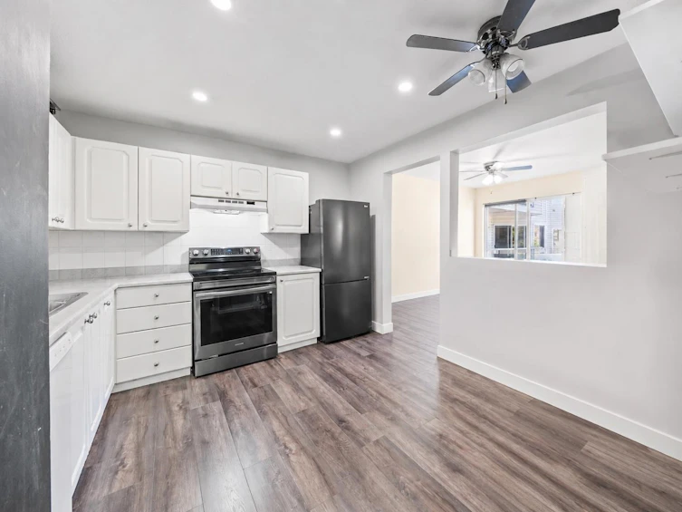 209-11963 223 Street, Maple Ridge, BC, V2X 5Y4 - 6