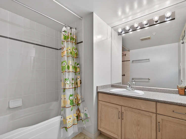 1003-1111 Haro Street, Vancouver, BC, V6E 1E3 - 18