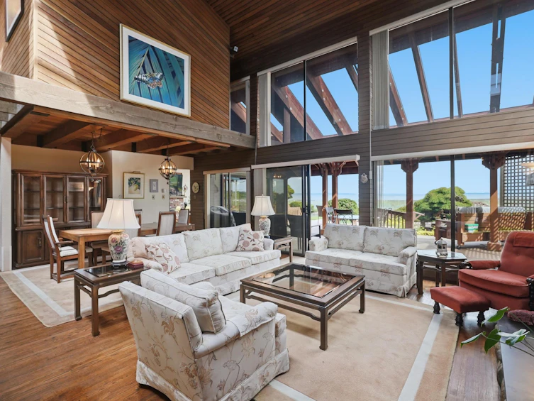1364 Beach Grove Road, Delta, BC, V4L 1N6 - 9