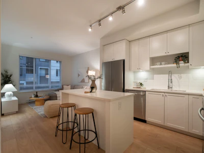 113-15858 Fraser Highway - 4