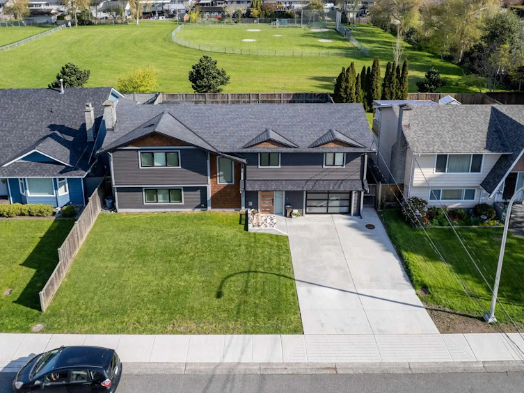 5365 Maple Crescent, Delta, BC, V4K 1G1 - 3