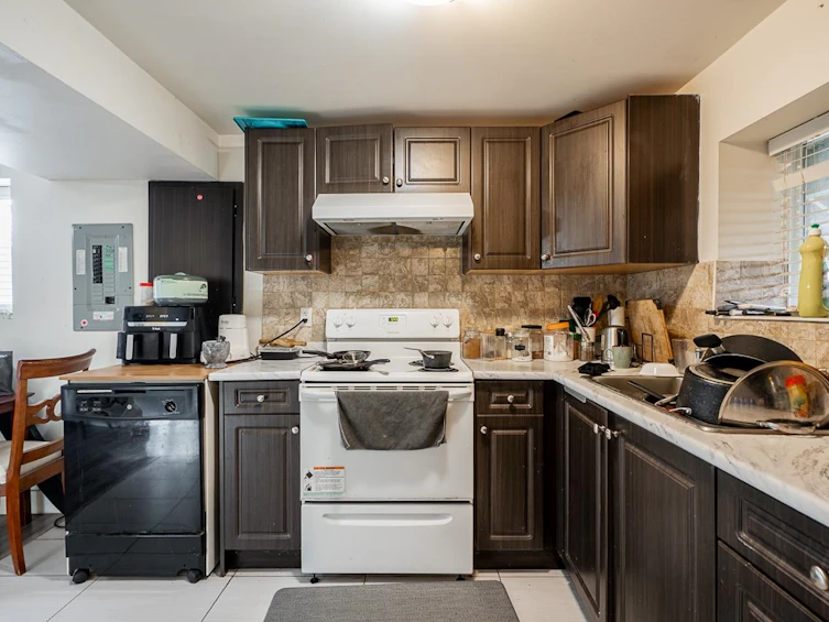 11191 90 Avenue, Delta, BC, V4C 3H1 - 24