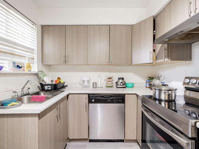 11191 90 Avenue, Delta, BC, V4C 3H1 - 11