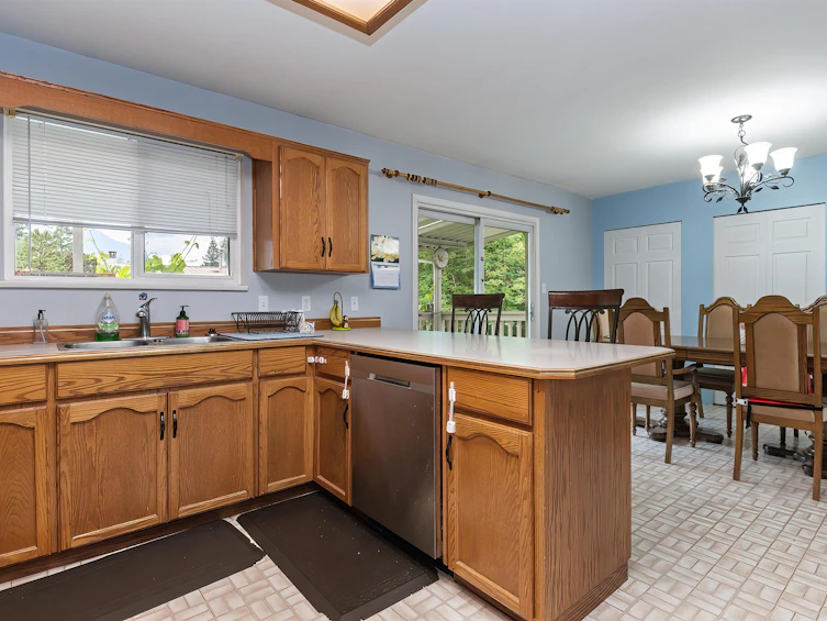 770 Olson Avenue, Hope, BC, V0X 1L0 - 6