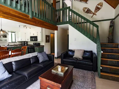 3-20668 Edelweiss Drive - 4