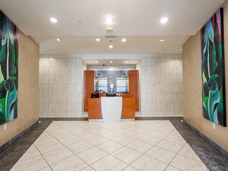 1503-138 E Esplanade Avenue, North Vancouver, BC, V7L 4X9 - 4