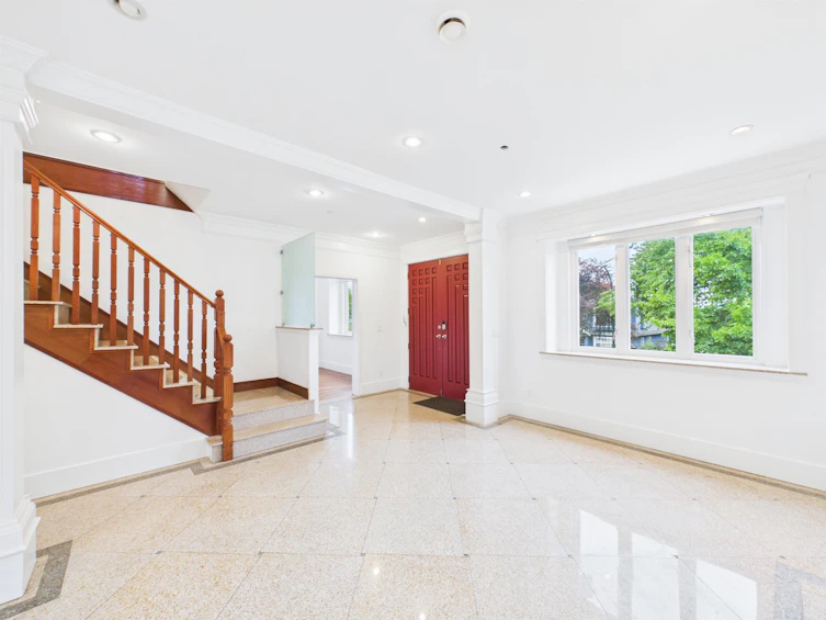 3394 Seaforth Drive, Vancouver, BC, V5M 4C5 - 6