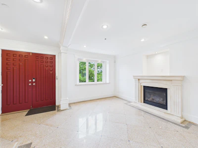 3394 Seaforth Drive - 5