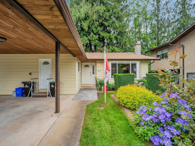 5015 204 Street - 5