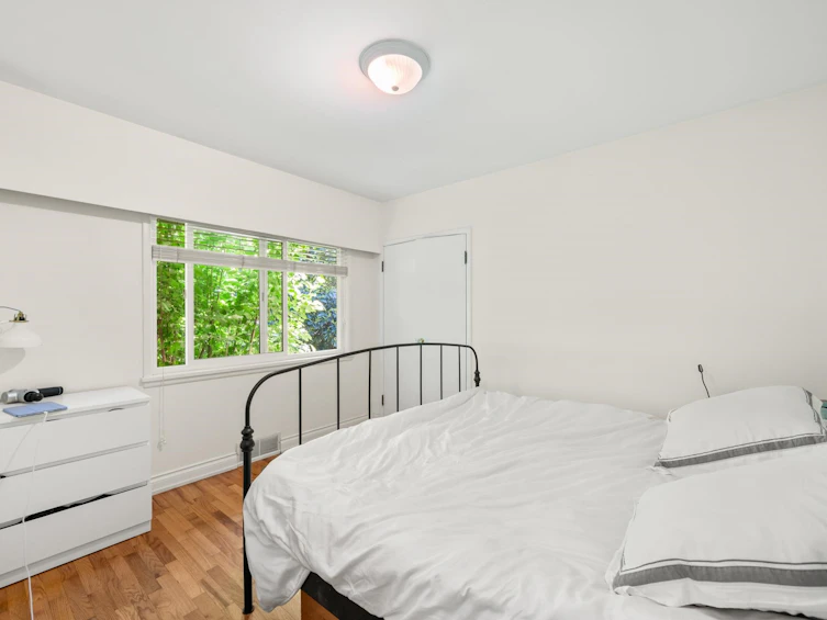 2323 W 23rd Avenue, Vancouver, BC, V6L 1N5 - 11