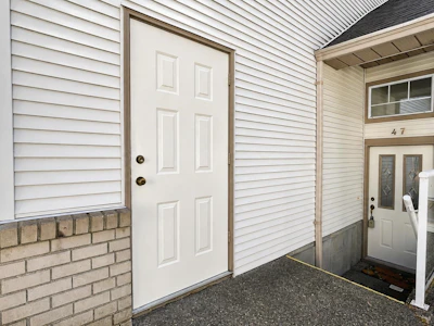 47-32361 Mcrae Avenue - 2