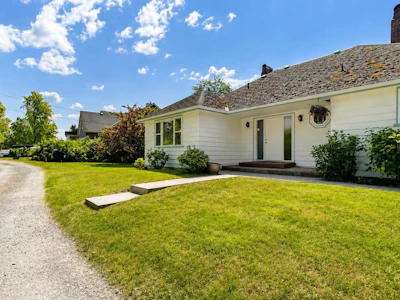 34150 Glenwill Street - 3