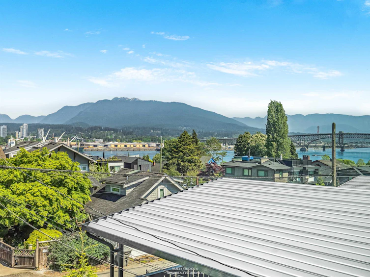 2889 Mcgill Street, Vancouver, BC, V5K 1H7 - 20