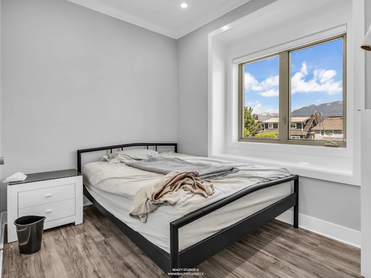 2889 Mcgill Street, Vancouver, BC, V5K 1H7 - 18