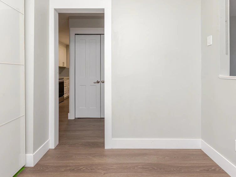 214-5906 176a Street, Surrey, BC, V3S 4H7 - 23