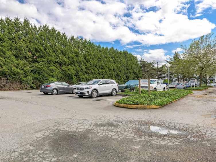 214-5906 176a Street, Surrey, BC, V3S 4H7 - 31