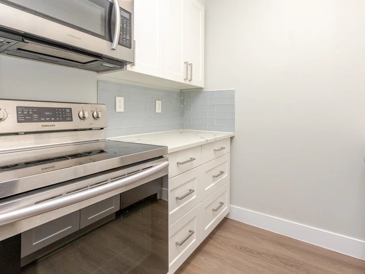 214-5906 176a Street, Surrey, BC, V3S 4H7 - 14