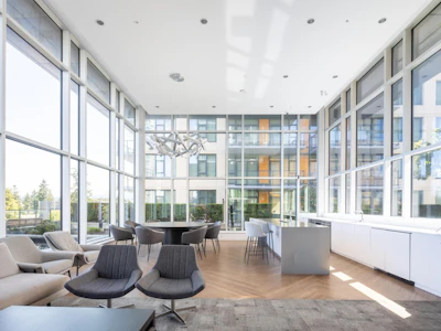 1807-7358 Edmonds Street - 4