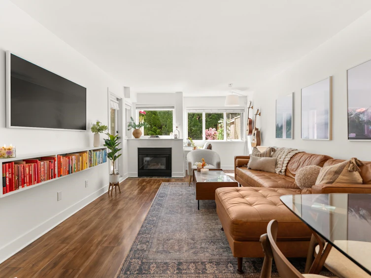 104-1623 E 2nd Avenue, Vancouver, BC, V5N 1E1 - 2