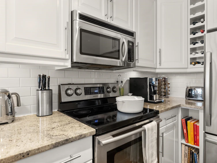 104-1623 E 2nd Avenue, Vancouver, BC, V5N 1E1 - 23