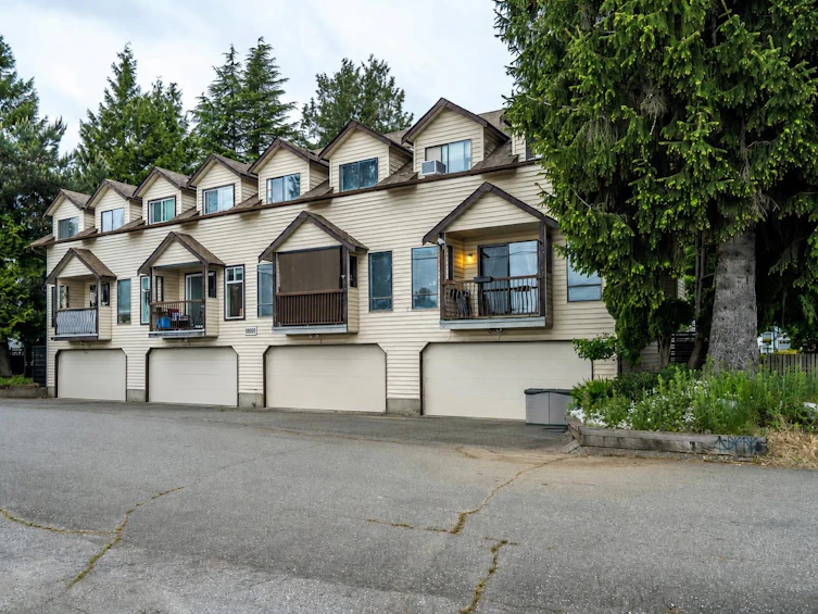 1-11869 223rd Street, Maple Ridge, BC, V2X 5Y2