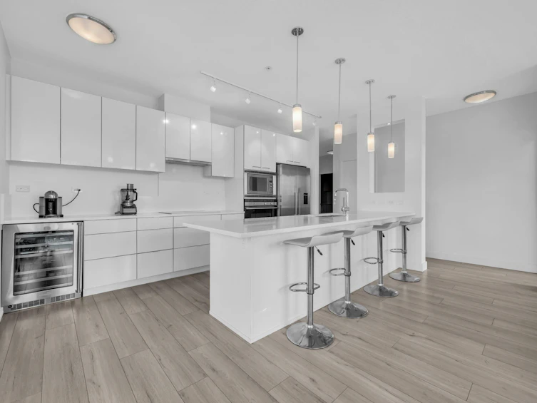 408-1621 Hamilton Avenue, North Vancouver, BC, V7P 0B6 - 7