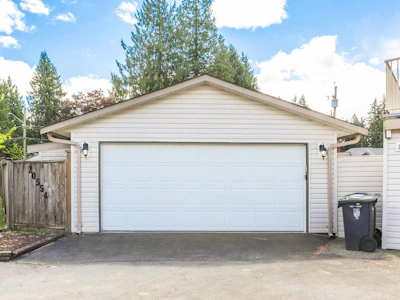 20554 43a Avenue - 4