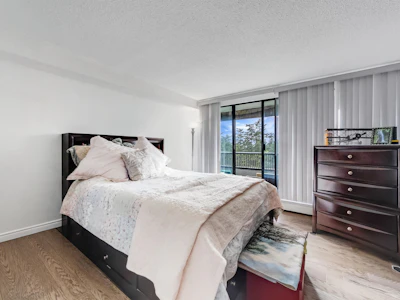 1101-6595 Willingdon Avenue - 5