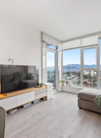 2106 7303 Noble Lane