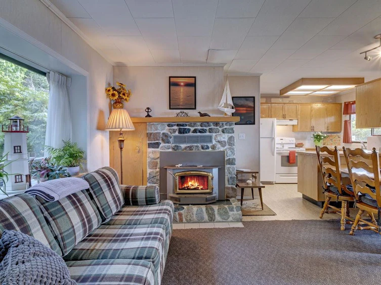 8622 Espl Merry Island, Halfmoon Bay, BC, V0N 1Y1 - 6
