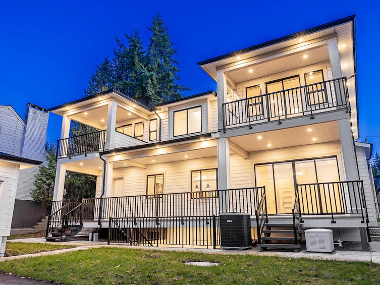 897 Cottonwood Avenue, Coquitlam, BC, V3J 2S9 - 13