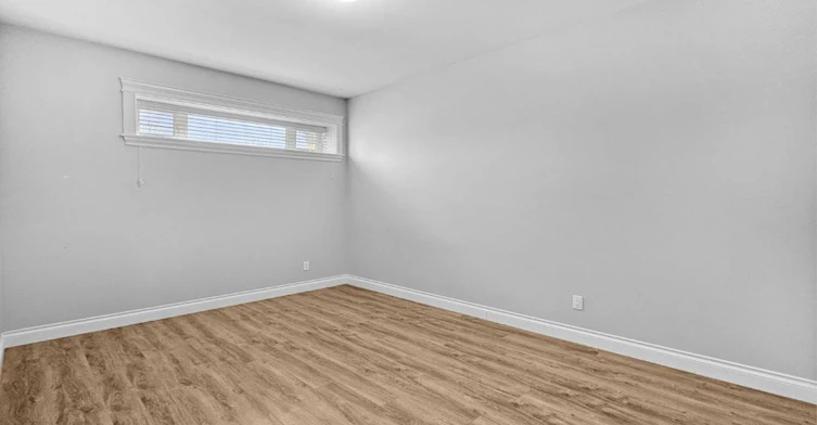 2765 E 54th Avenue, Vancouver, BC, V5S 1Y1 - 9