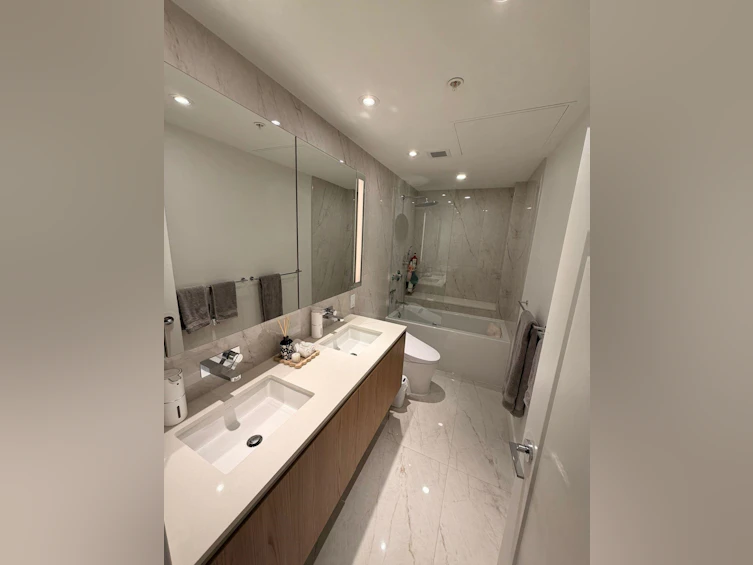 515-135 E 13th Street, North Vancouver, BC, V7L 0J8 - 7