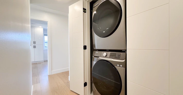 2723 Turner Street, Vancouver, BC, V5K 2G8 - 6