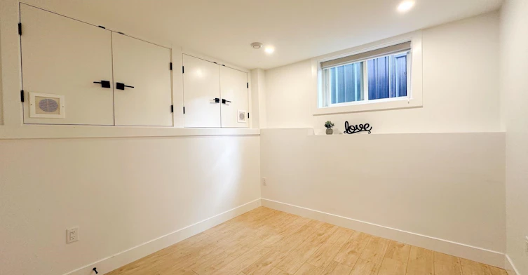2723 Turner Street, Vancouver, BC, V5K 2G8 - 4