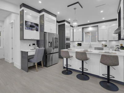 9885 Huckleberry Drive - 4