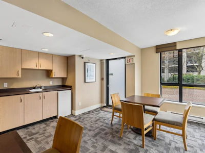 1209-3588 Crowley Drive - 4