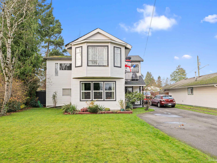 17307 58 Avenue, Surrey, BC, V3S 1K7