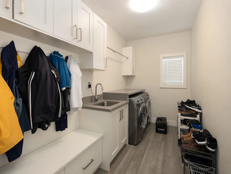 481 W Windsor Road, North Vancouver, BC, V7N 2N5 - 25