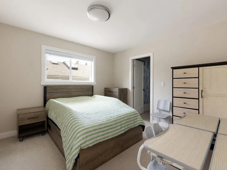 481 W Windsor Road, North Vancouver, BC, V7N 2N5 - 28