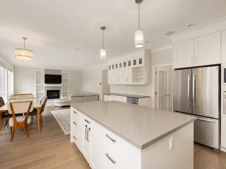 481 W Windsor Road, North Vancouver, BC, V7N 2N5 - 20