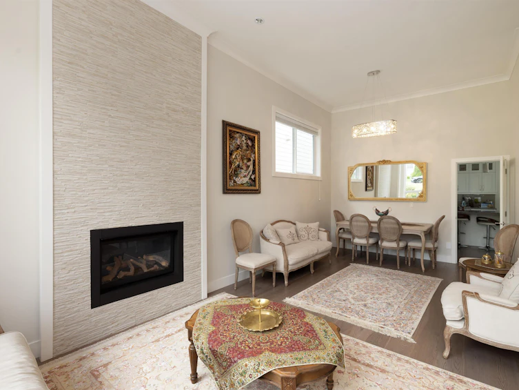 481 W Windsor Road, North Vancouver, BC, V7N 2N5 - 9